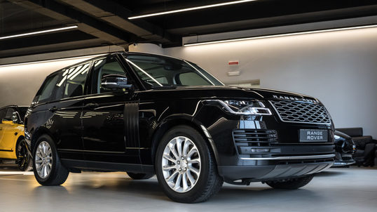 Range rover vogue 001 943x610