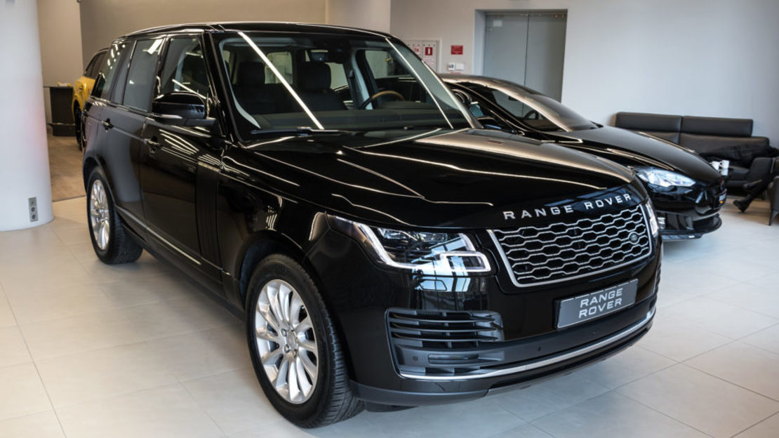 Range rover vogue 002 1 943x610